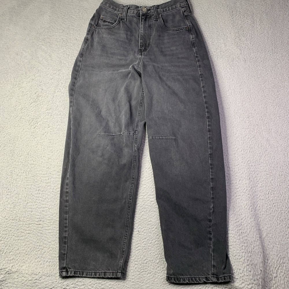 BDG Barrel Leg Jeans Black Washed Size 26x30 Mid Rise Rear buckle Belt & Strap